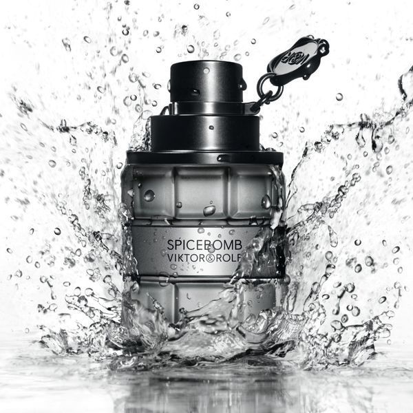 Viktor & Rolf Spicebomb туалетная вода 90 ml. (Тестер Виктор и Рольф Спайсбомб) 57446 фото
